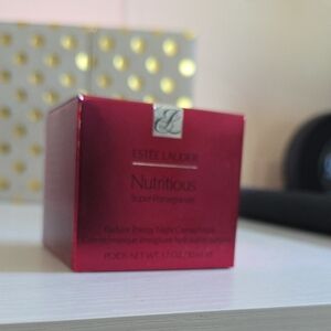 Estee Lauder Nutritious Super-Pomegranate Radiant Energy Night Creme/Mask - Red